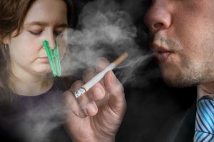 在宅ストレスに明確な男女差あり - どうすれば自宅でタバコが吸いやすくなる?