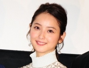 佐々木希、夫･渡部建の不倫騒動を謝罪「主人の無自覚な行動により…」