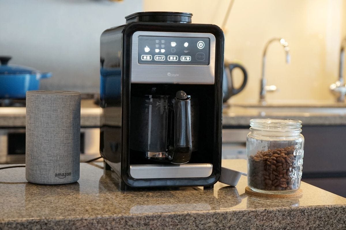 おはよう」のかけ声で、朝の一杯が楽しめる全自動コーヒーメーカー - +