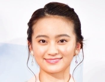 岡田結実 父 ますおか岡田の再婚に言及 ネットニュースで知った マイナビニュース