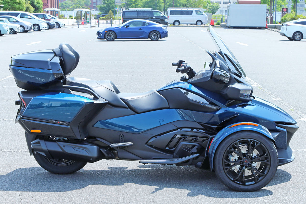 BRPの「カンナムスパイダー RT リミテッド」