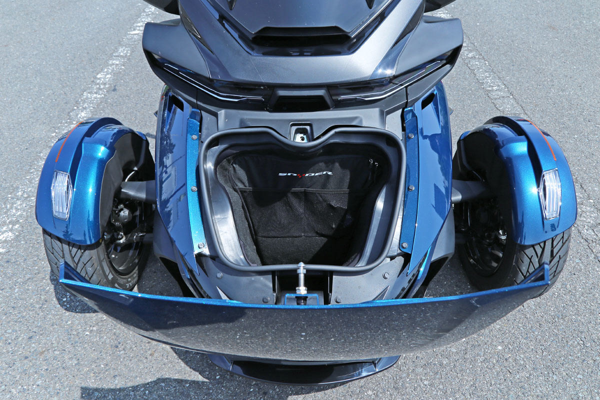 BRPの「カンナムスパイダー RT リミテッド」