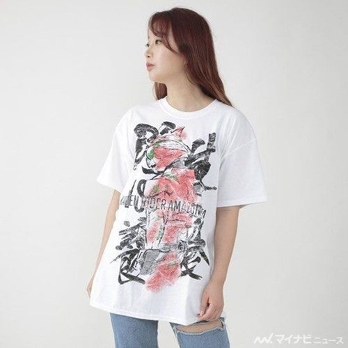 仮面ライダーアマゾンズ ワイルドなアマゾンアルファの墨絵風tシャツが登場 マイナビニュース