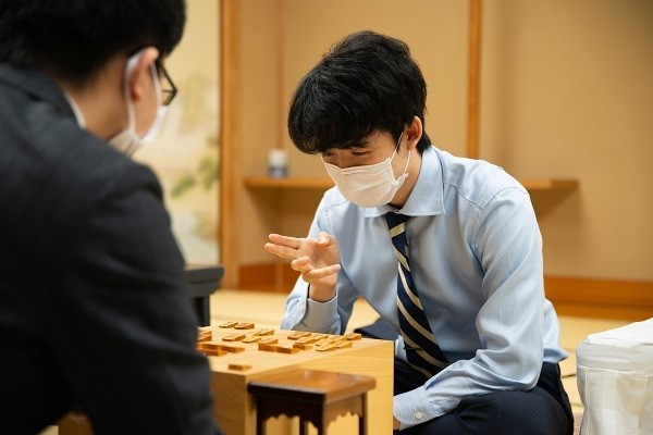 早くも２つ目のタイトル挑戦を決めた17歳の藤井聡太七段（代表撮影:日本将棋連盟）
