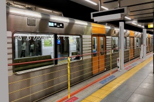 阪神電気鉄道、神戸三宮駅の2番線ホームに昇降ロープ式のホーム柵