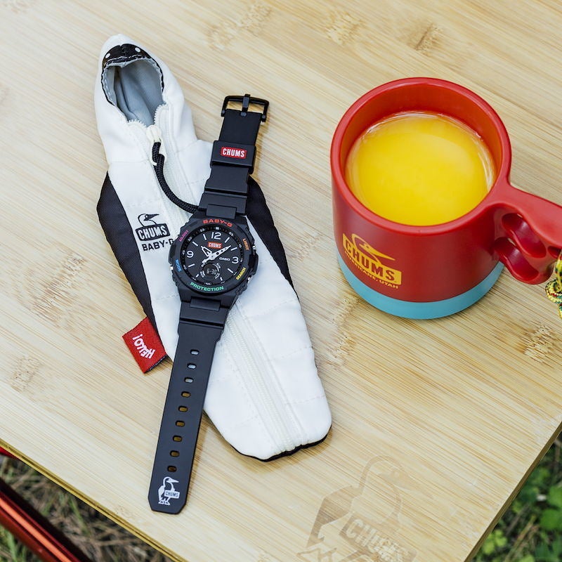 カラーブラックCHUMS ✕ BABY-G コラボ時計 新品未使用 - 腕時計(アナログ)