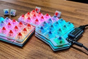 ビット・トレード・ワン、左右分離型の自作キーボードキット