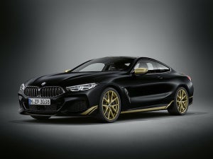 BMW 8特別仕様車「Edition Golden Thunder」、オンライン限定で受注開始
