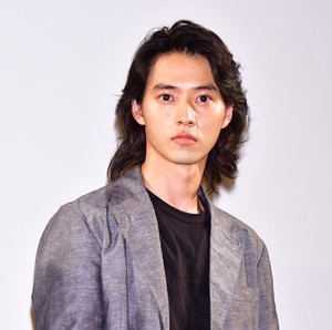 山崎賢人､アクション俳優・坂口拓との立ち回りで｢戦うということを感じた｣