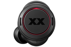 JVC、重低音&タフボディのXXシリーズ最上位完全ワイヤレス「HA-XC90T」
