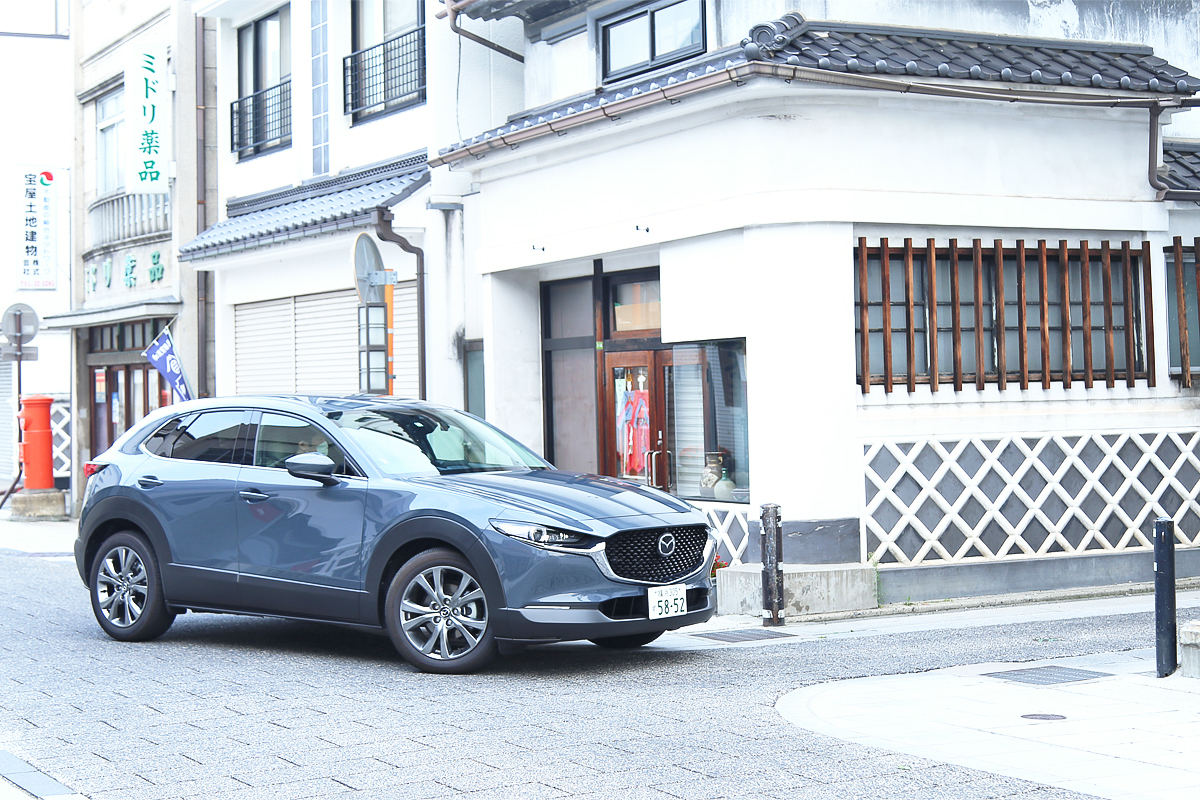 マツダ「CX-30」