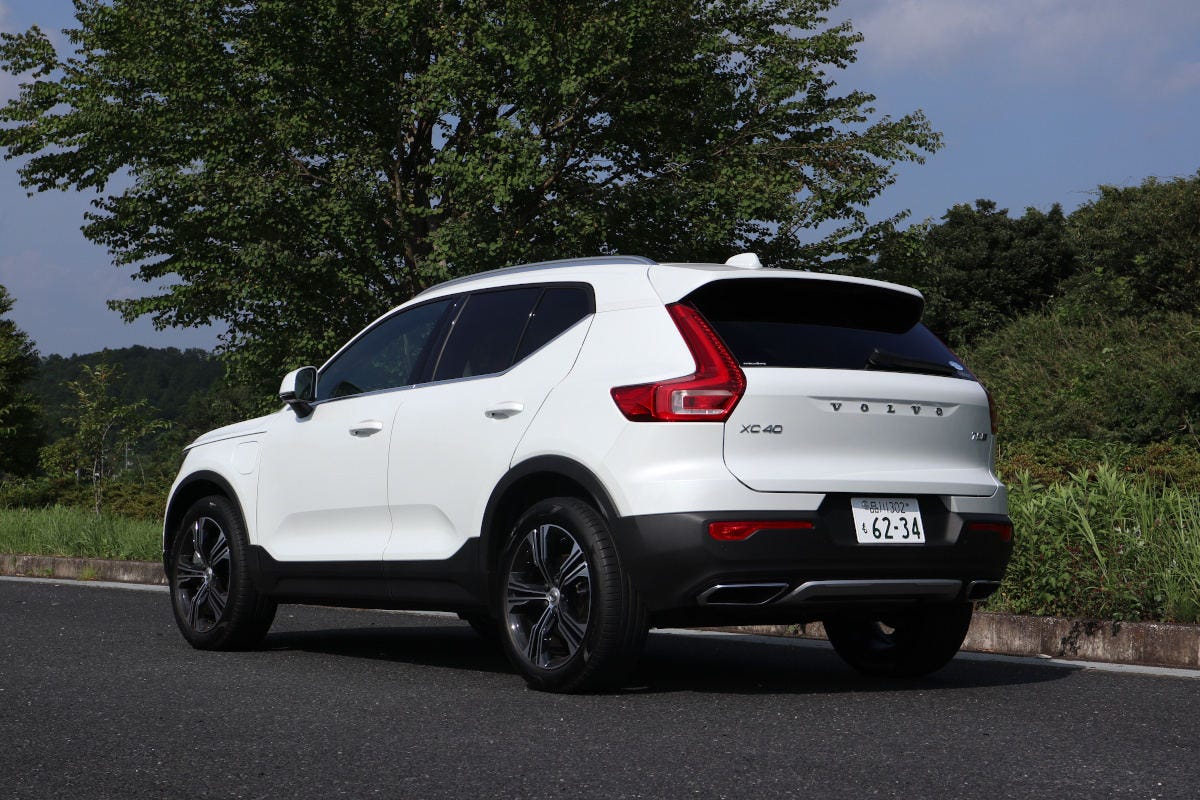 ボルボ Xc40 が電動化でphevも登場 人気再燃は確実 マイナビニュース