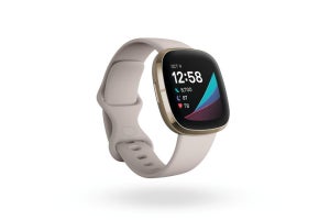 EDAセンサーでストレス検知！ 心身の健康管理に役立つスマートウォッチ「Fitbit Sense」