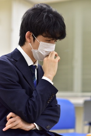 日常つい使ってしまう将棋用語は「詰み」と回答、藤井聡太二冠