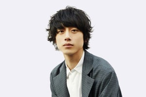 坂口健太郎、来春朝ドラ『おかえりモネ』で若手医師役
