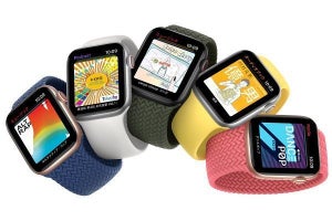KDDI、Apple Watch Series 6・SEと第8世代iPadを9月23日発売