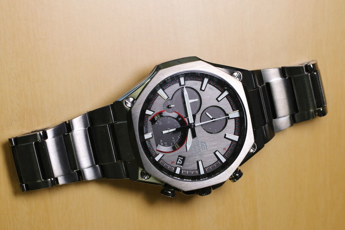EDIFICE EQB-1100YDC