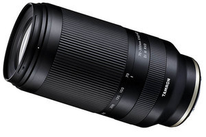 タムロン、α用の望遠ズームレンズ「70-300mm F/4.5-6.3」　世界最小最軽量