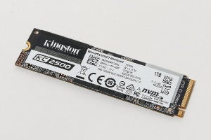 実アプリ性能が優秀なNVMe SSD、Kingston「KC2500 NVMe PCIe SSD」を試す
