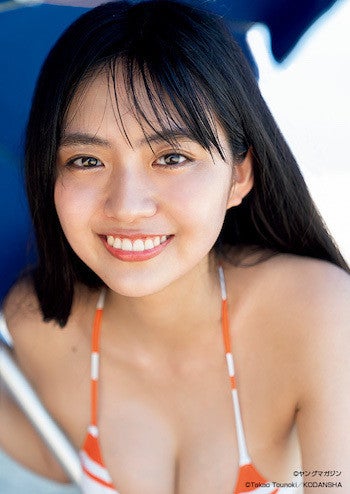 豊田ルナ、1年の集大成で18歳の大人の表情! ヒップ強調のバック