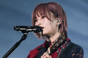 山本彩、「ゼロ ユニバース」先着購入特典ポストカード全7種公開