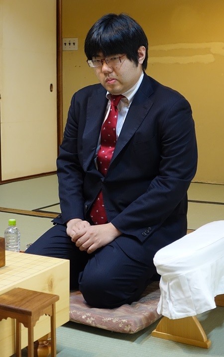 若手時代からしのぎを削ってきた豊島竜王を破った糸谷八段