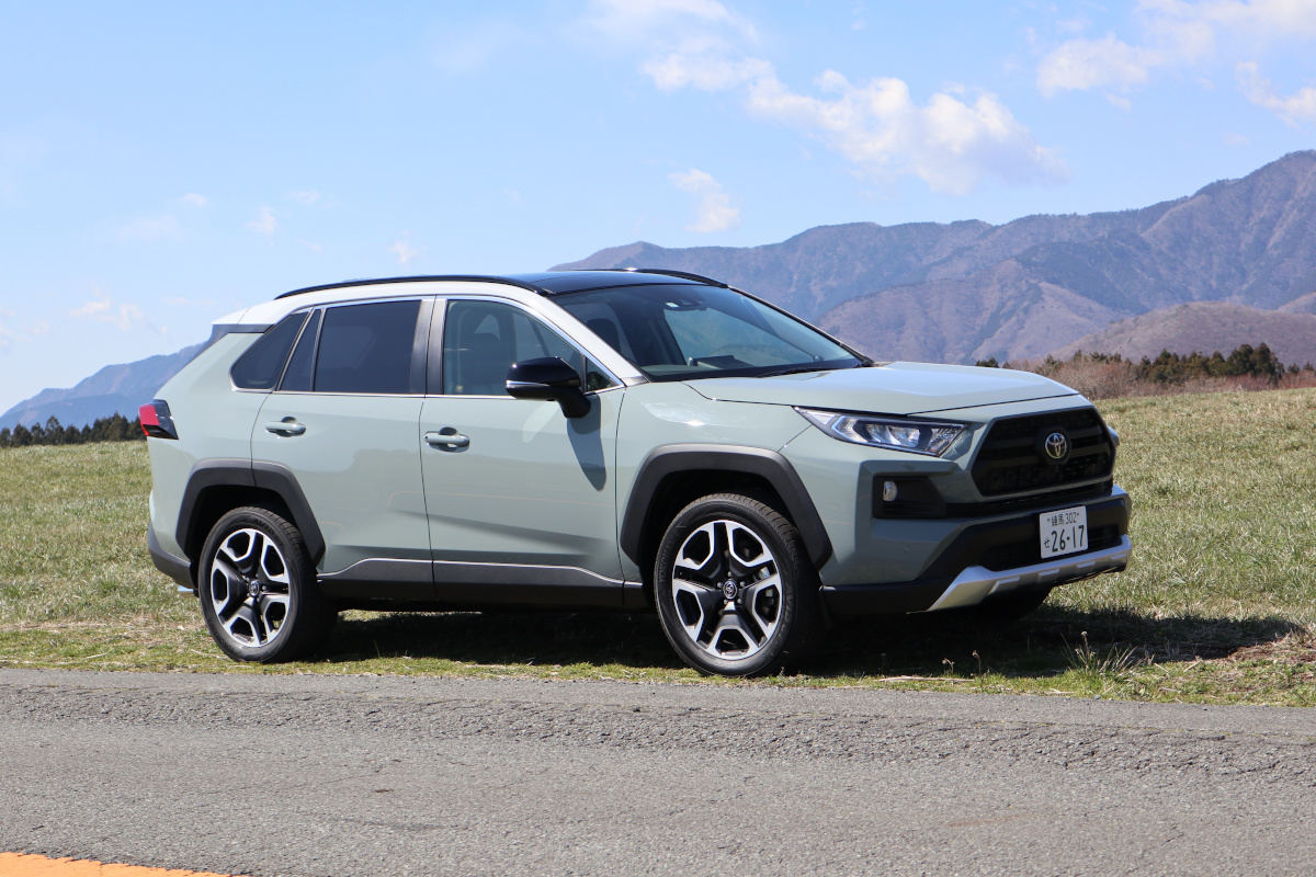 トヨタの「RAV4」