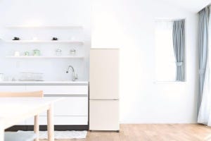 キッチンが狭い……という人に、三菱から「自炊を楽にする」小型冷蔵庫
