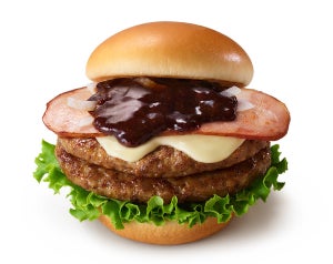 モス、1.8倍のハンバーグを2枚IN 「国産豚ロースとチーズ」バーガーを発売!