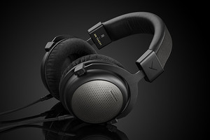 beyerdynamic、テスラドライバーヘッドホンの第3世代「T1/T5」