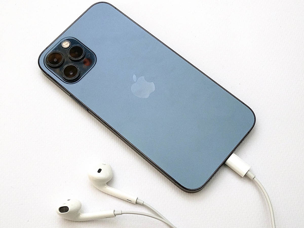 iPhone 12の箱から姿を消した「EarPods」 代わる最強イヤホンを探せ！ | マイナビニュース
