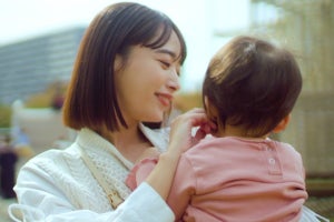 近藤千尋、2人の娘とCM初共演「いつもの自分の表情で撮影できた」