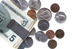 ミニマリストは財布も最小限! スマートなお金の管理方法を紹介