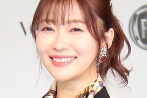 指原莉乃、今年の漢字“止”に込めた思い「これが普通になるのかな」