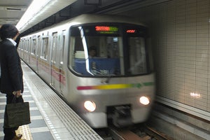 東京都交通局、年末年始の都営大江戸線は通常の7割程度で運行予定