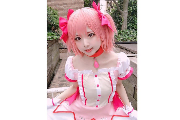 コスプレイヤー とみこ まどマギ 10周年にまどかコスプレを公開 天使降臨 最高かよ の声 マイナビニュース