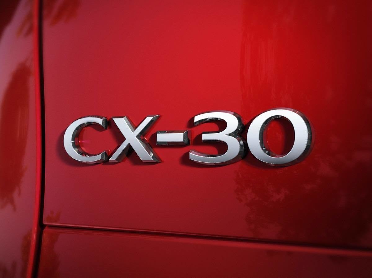 登録商標から見るマツダの次世代車種戦略 Cx 5はcx 50に 新fr車はマツダ6で決まりか マイナビニュース