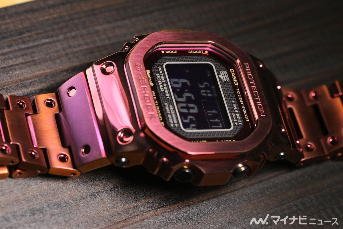 G-SHOCK新作を写真で - 艶めくバーガンディ。タフな大人の色気「GMW