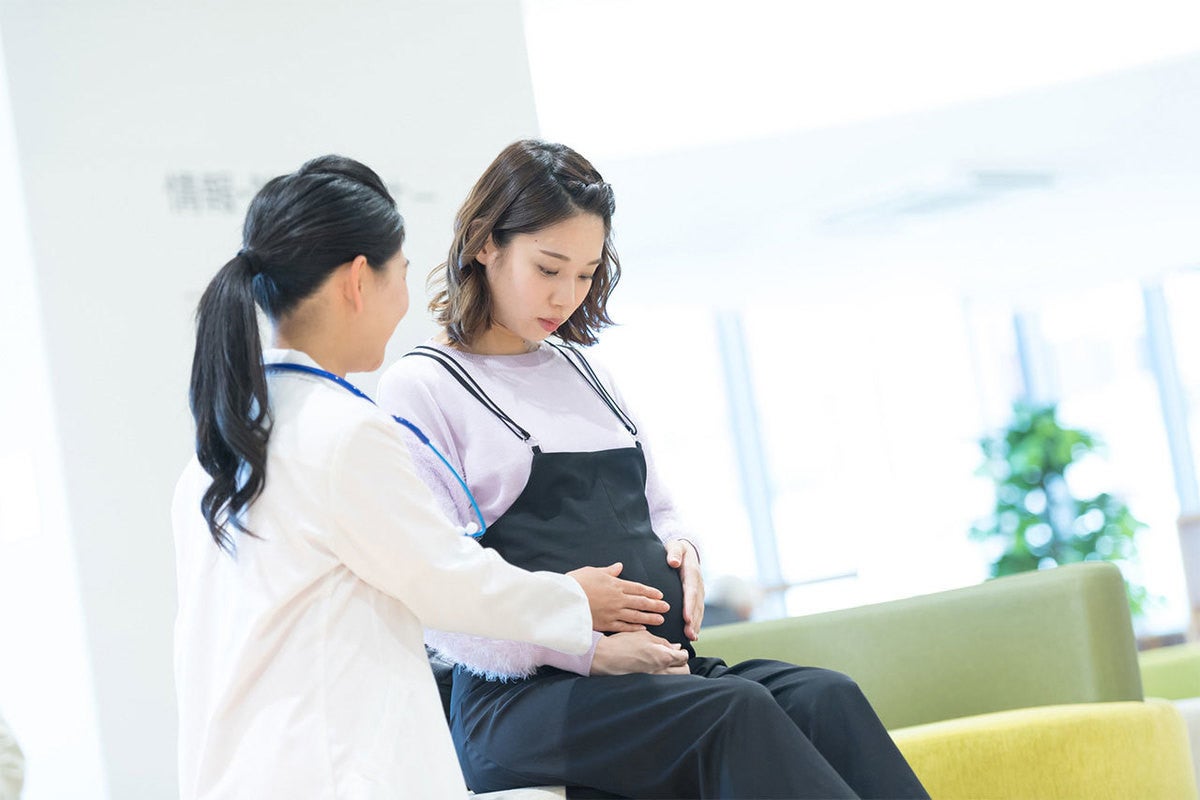妊娠中のおなかの張りは受診するのしないの 張ったらどうすればいい 産婦人科医が解説 マイナビニュース
