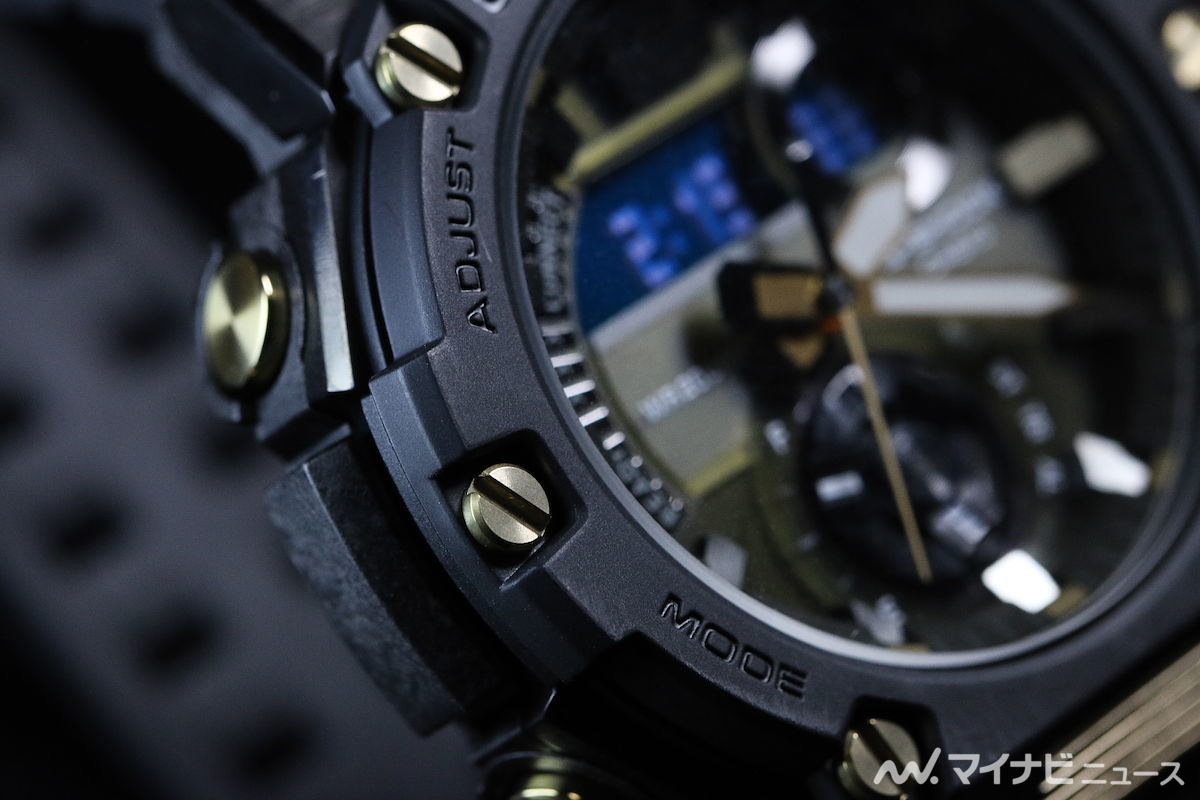 G-SHOCK「GST-B300」