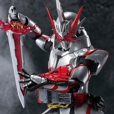 仮面ライダーセイバー』ドラゴニックナイトがアクションフィギュアに