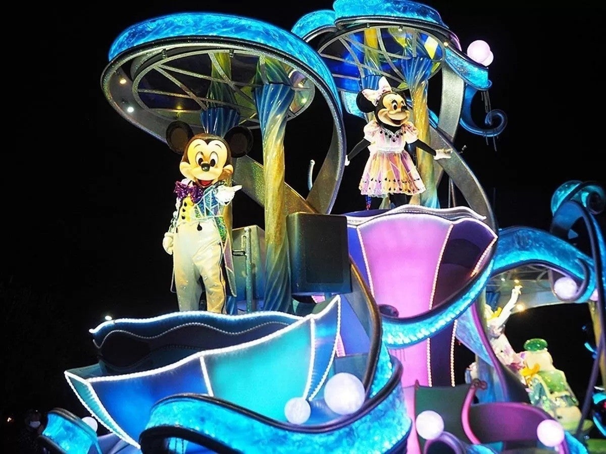 東京ディズニーランドをクリスマス時期に貸切! 「JCB マジカル 2020」が楽しすぎた | マイナビニュース