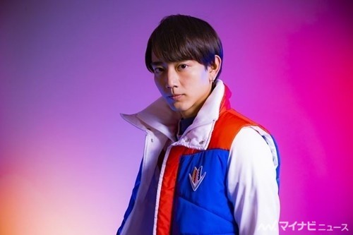ゼンカイジャー』駒木根葵汰、初変身で胸が熱く「いまヒーローを