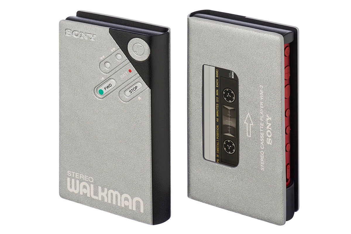 ソニー、NW-A100+ヘッドホン購入で「ウォークマン II」ケースが