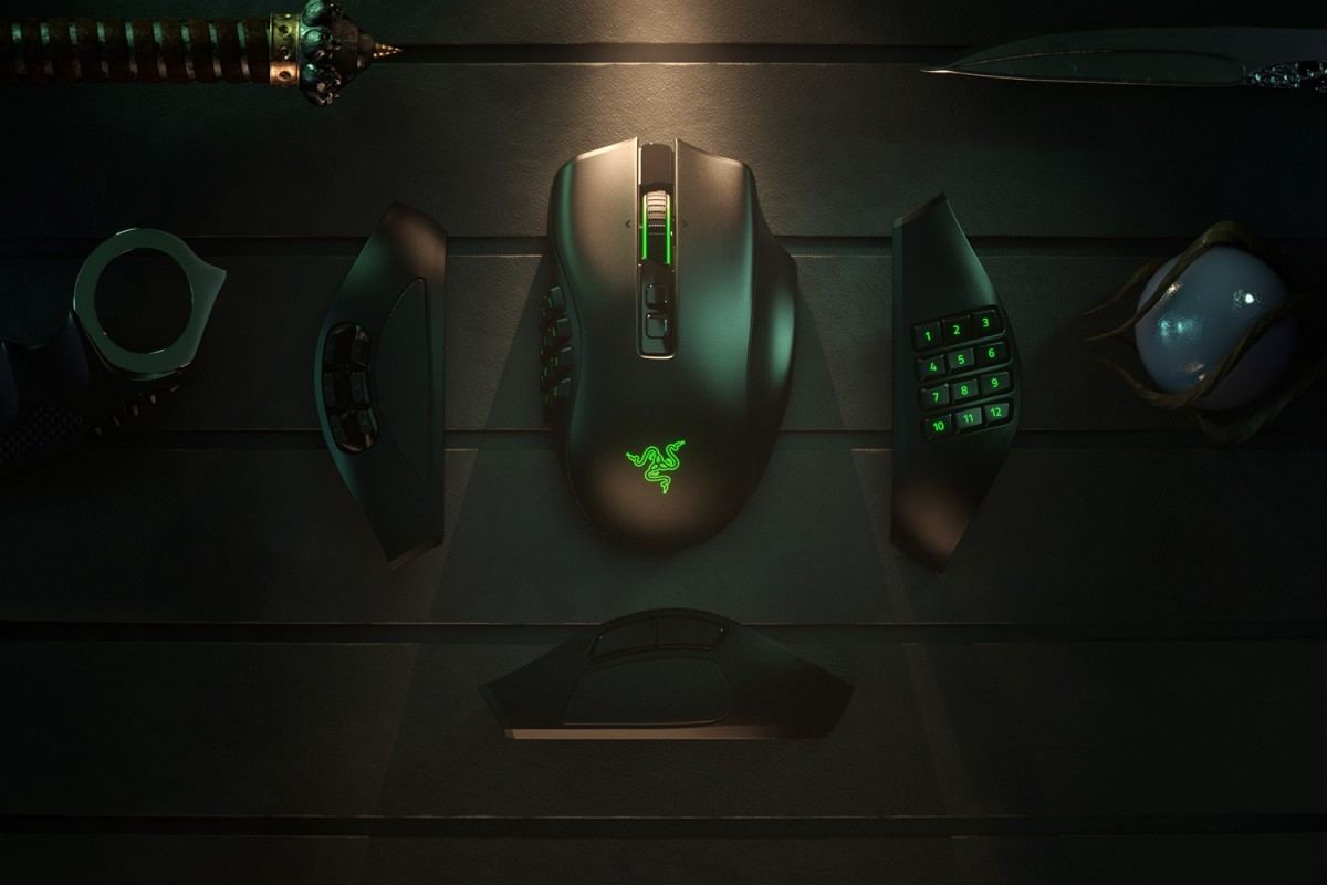 Razer Naga Proチャージングドックバンドル