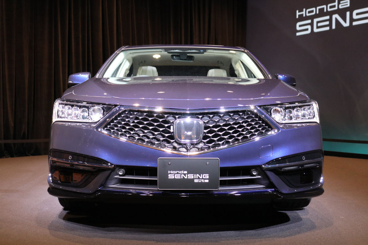 ホンダの新型「レジェンド」