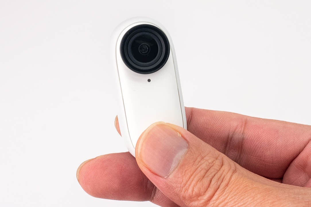 進化した親指カメラ「Insta360 GO 2」レビュー 使いやすさと楽しさが 