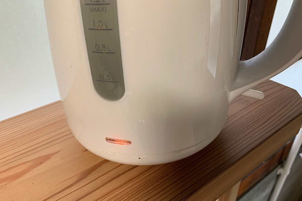【やってみた】電気ケトルの簡単掃除方法