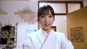 AKB48小栗有以、巫女姿で謎を解く!「違和感神社のミステリー事件簿」