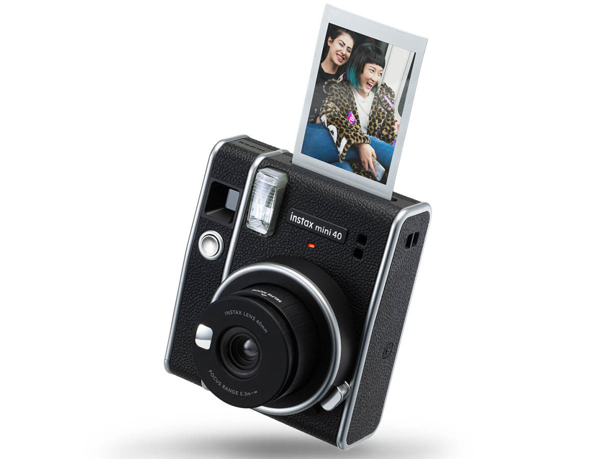 富士フイルム、クラシックデザインの新チェキ「instax mini 40」 | マイナビニュース